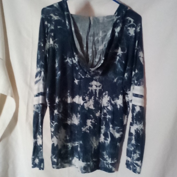 Pink Republic in Blue and White Tie Dye - Picture 2 of 4